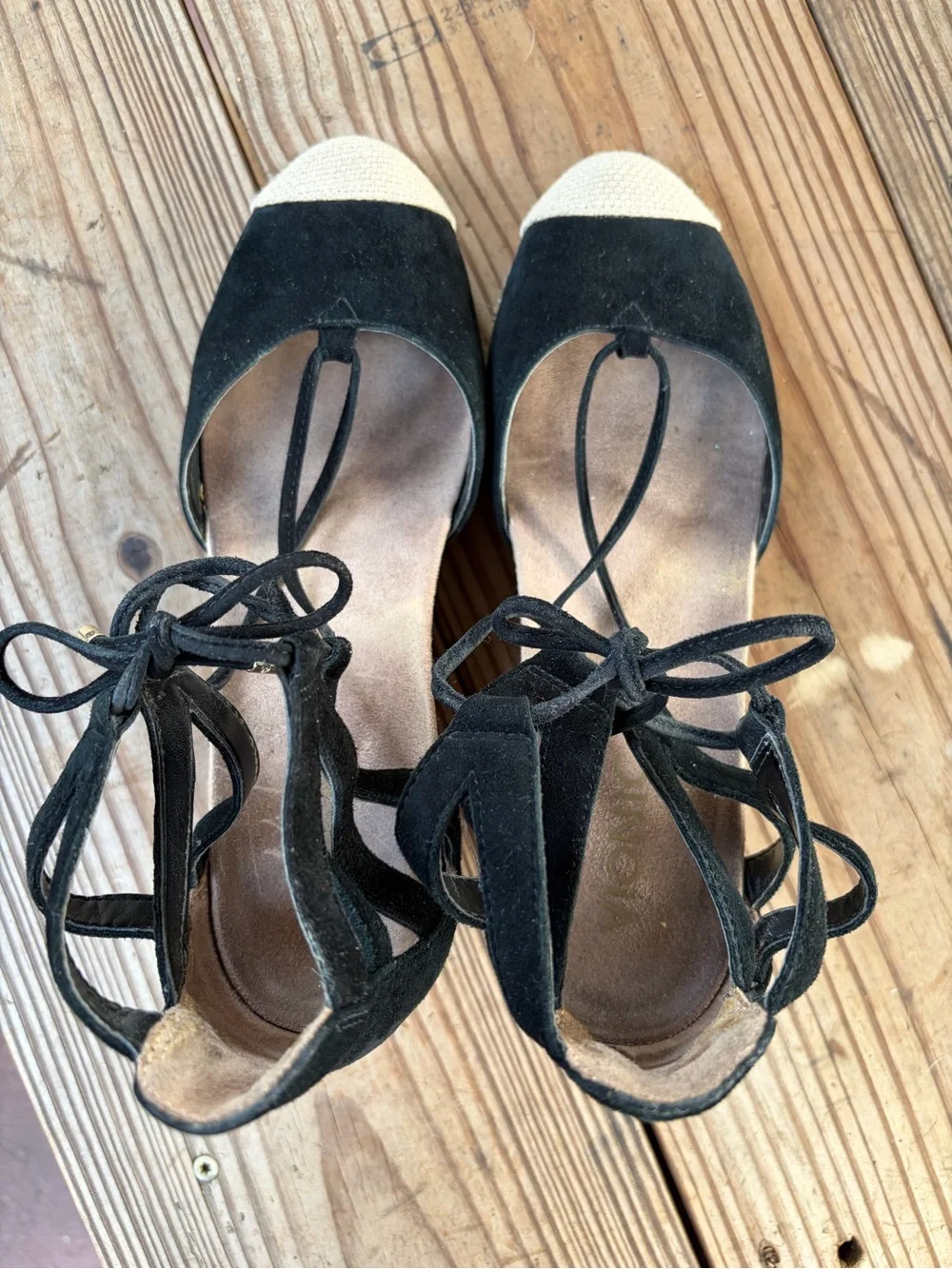 Vionic stylish wedges
